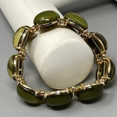 Olive Stretch Bracelet Acrylic Cabochons Gold Tone Sheen Metal Chunky Retro 7″