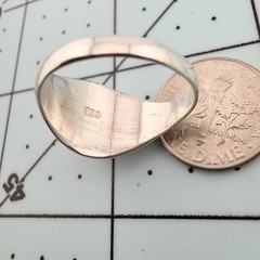 Vintage Sterling Silver Dome Signet Ring Engraved Leaf Design Size 7.75 925