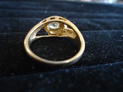 Vintage Women’s Size 7.5 18KT Yellow Gold Plated Cocktail Ring With Round White