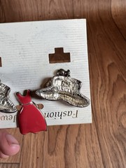 Red Hat Society Style Women’s Charm Bracelet + Earrings + Pin Set