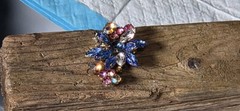 VTG DeLizza Elster Juliana Brooch Molded Givre Blue Glass Pink AB Flower Pin