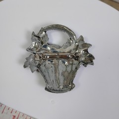 2″ Pewter Woven Flower Basket Pin Brooch Vintage 1988 Silvertone
