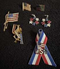 USA Patriotic Jewelry Lot 6 Pc Flag Pins Brooch Earrings Ribbon Metal Rhinestone