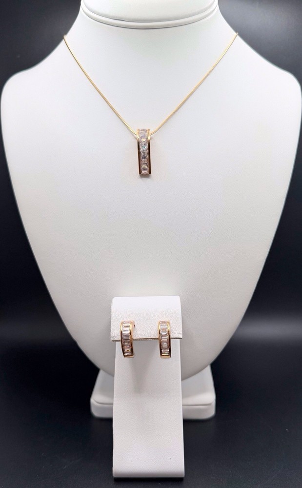Vtg Gold Tone Channel Set Crystal Baguette Pendant Necklace / Post Earrings Set