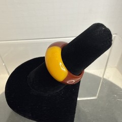 Vintage Two Tone Plastic Chunky Dome Ring Brown Yellow