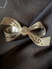 Retro Vintage Bow Openwork CORO STERLING Silver 925 Brooch Collar Pin Signed