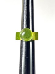 Vintage Size 7 Lucite Ring Chunky Hi-Ball Kiwi Green Statement Unisex Acrylic