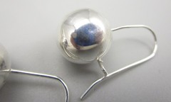 CLASSIC STERLING SILVER 13MM BALL FRENCH WIRE HOOK EARRINGS 5.5 GRAMS
