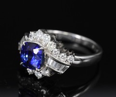 Fine 2.25ct GIA Blue Cushion Sapphire 0.80ct Diamond Platinum Ring, Size 7