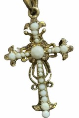 Noblesse Collection Signed VCLM Austrian Crystal Cross Necklace 18” Bead Chain