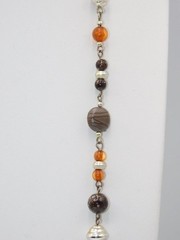 B858-VINTAGE NECKLACE~EARTHY COLORS~34″~LIGHT WEIGHT~BEADED~NO CLASP