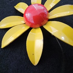 Vintage Yellow Orange Enamel Daisy Flower Brooch Pin 2.5″ Mod 60s Retro