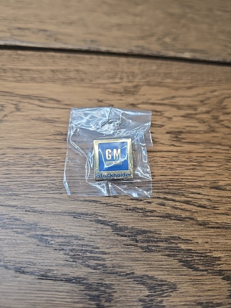 General Motors GM Stockholder Vintage Lapel Pin Tie Tack Men’s Jewelry Accessory