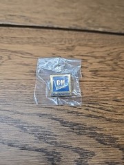 General Motors GM Stockholder Vintage Lapel Pin Tie Tack Men’s Jewelry Accessory