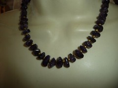 Vtg GRADUATED CHUNKS of AMETHYST STONES w GOLD TONE BEADS NECKLACE #5/23A