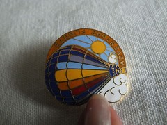 Beautiful Brooch Pin Gold Tone Enamel “Adventure Flights” Signed Hot Air Balloon