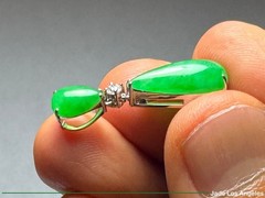 Water Drop Rich Apple Green Jadeite Jade 18K white Gold Diamond Pendant 11.68ct