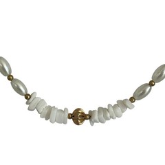 Vtg 1950-1970 Freshwater Pearl Seed Puka Shell Gold Tone Barrel Closure Necklace