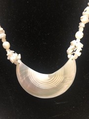 Vintage Mother of Pearl Crescent Moon Pendant Necklace White Heishi Shell Beads