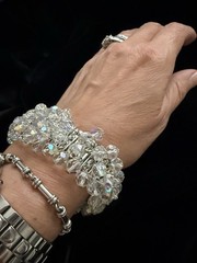 Vintage Aurora Borealis Bead Cha Cha Style Stretch Bracelet Silver Tone Japan