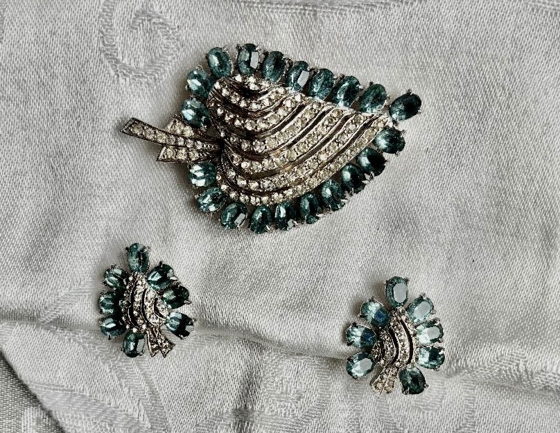 Vintage Joseph Wiesner N.Y. brooch/earrings set, aqua blue REDUCED PRICE