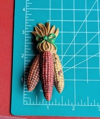 Autumn Fall Harvest Thanksgiving Resin 3½” Brooch Pin 3 EARS FLINT Calico CORN