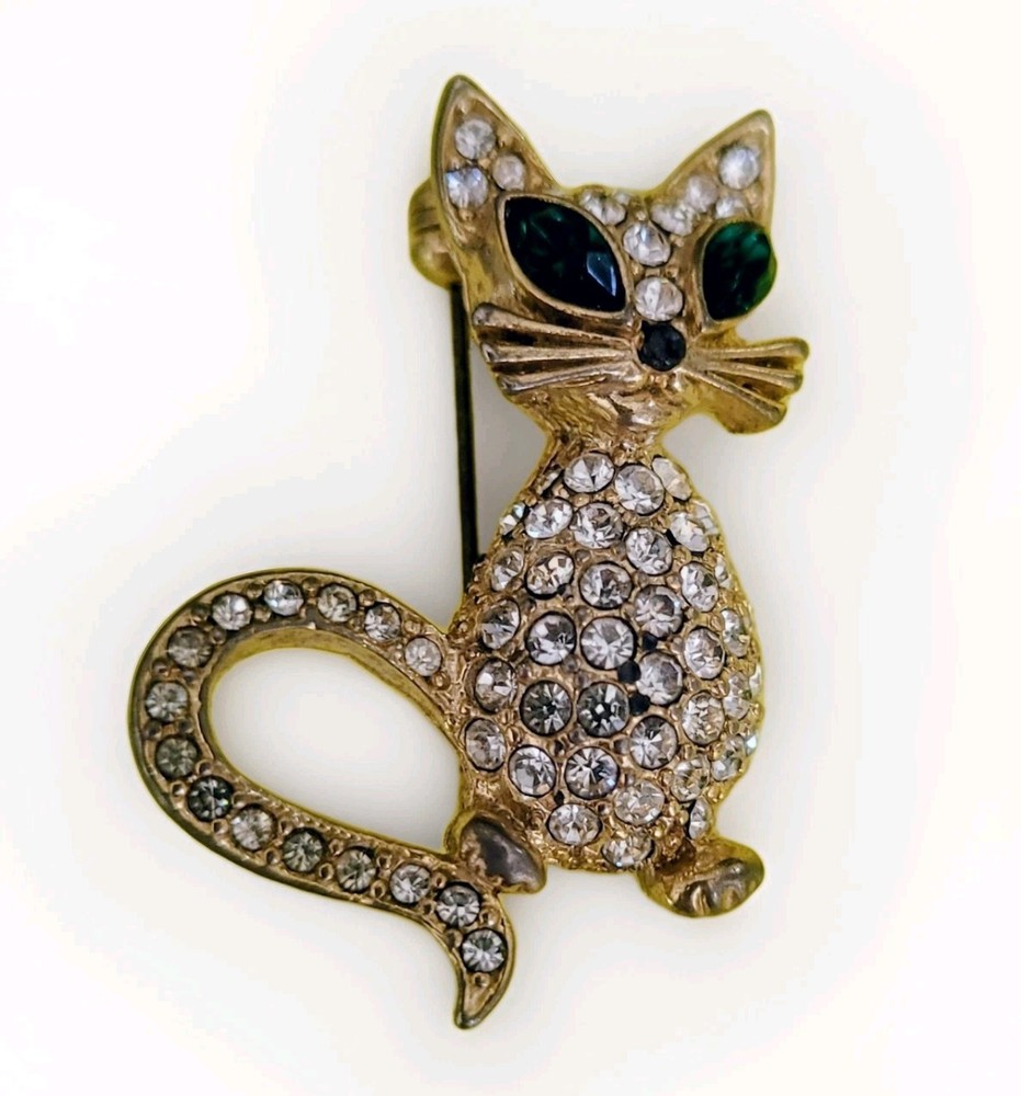 Vintage Sphinx Goldtone Green Eyed Rhinestone Cat Brooch