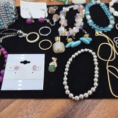 Estate Jewelry Asst Lot Of 30 Items Silver- Turquoise-Rings-Necklaces VTG #4 Set
