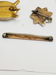 Vintage Brooch Estate Jewelry Brooch Lot For Repair!(26)