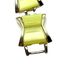 Vintage Art Deco Chartruese Thermoset Bracelet Silver Tone Moonglow MCM 7″