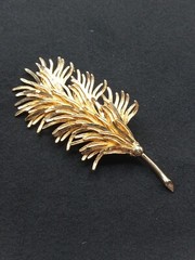 MCM CORO 3.5 In Long Goldtone Intricately Detailed Branch Design Brooch