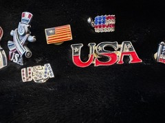 USA Vintage jewelry lot. Clip-ons, pendant & pins. 4th of July. Americana