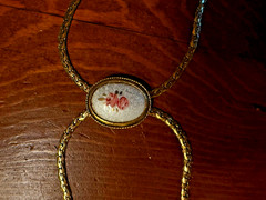 Vintage Goldette NY Guilloche Pink Roses Slide Lariat Necklace gold tone chain