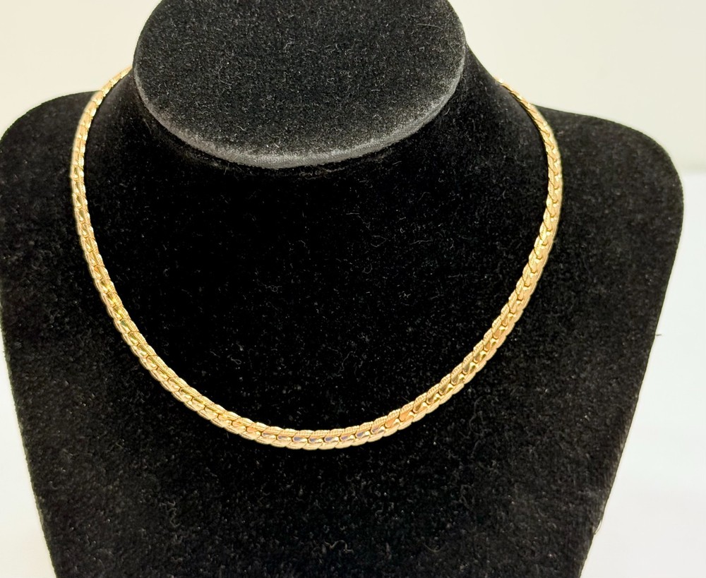 Icing vintage necklace gold tone herringbone choker adjustable chain 15 inch