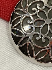 Vintage TH 14k Solid White Gold Mother Of Pearl Filigree MOP Round Pendant 4.13g
