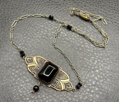 Vintage Art Deco Gold Tone Black Glass Pendant Necklace Chain 20”