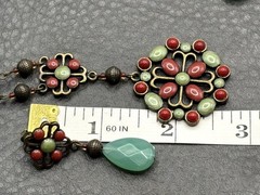 Avon Vintage Green Faux Jade Enamel Pendant Necklace Dangle Earrings Set