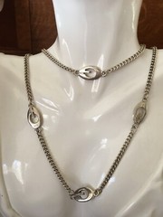 VTG Guess Designer Fashion Necklace Letter G Stations Silver Tone Metal Alloy