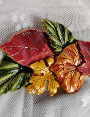 Vintage 2 TONA Fall Autumn Leaves Acorns Brooches – Colorful
