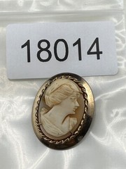 Vintage Cameo Brooch Pink Carved Gold Tone