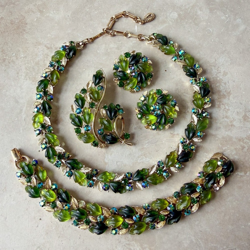 Vtg 1950s Lisner Green Crystal Leaf Parure Set Necklace Bracelet Brooch Earrings