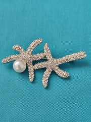 Vintage Signed Anna Klein Faux Pearl Starfish Brooch Pin