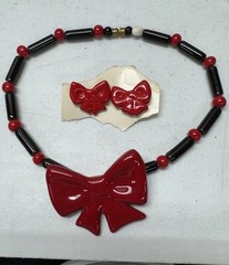 Vtg Flying Colors Red Bow Matching Earrings Ornaments Necklace ND