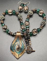 Stunning Necklace Glass Pendant Necklace & Earrings Art Foil Green Copper