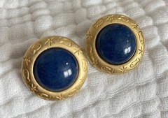 Liz Claiborne Vintage Pierced Earrings w Blue Lapis Stone Gold Tone Etched Ring