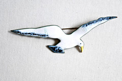 Vintage Seagull Enamel Beach Bird Sea Gull Animal Brooch Pin