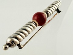 Vintage NR Signed Sterling Silver and 14kt Gold Carnelian Bead Bar Brooch Pin