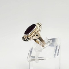 ND Vintage Sterling Silver Carnelian Marcasite Accent Ring Size 9