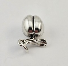 Vintage Sterling Silver 3D Peach Fruit Solid Charm Pendant Garden – 4.2g