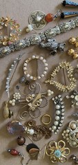 Wear Repair Repurpose Vintage Jewelry Lot ~ Brooch Pin Earring Clip ~ Rhinestone